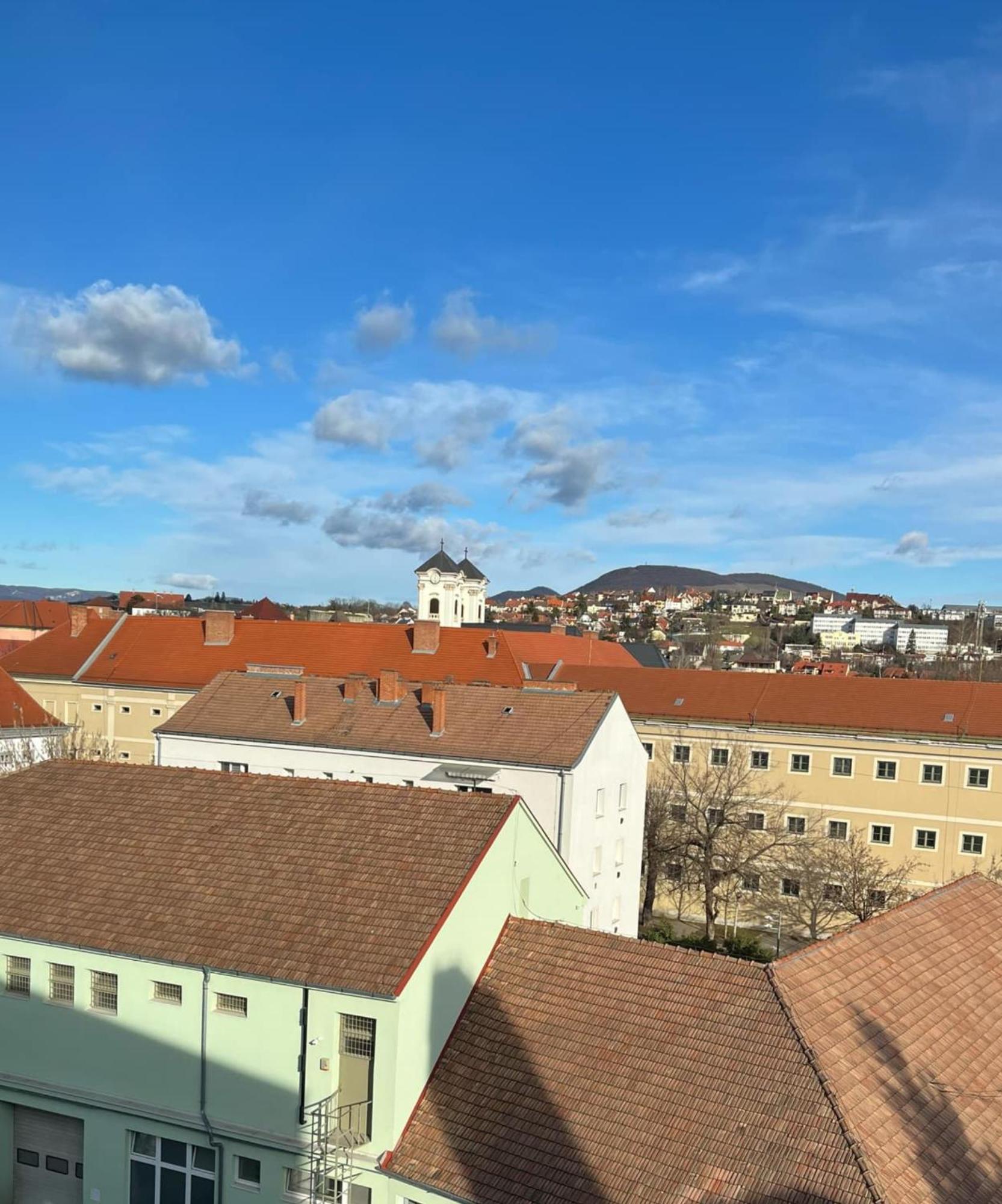 Hellowine Apartman Eğri Dış mekan fotoğraf