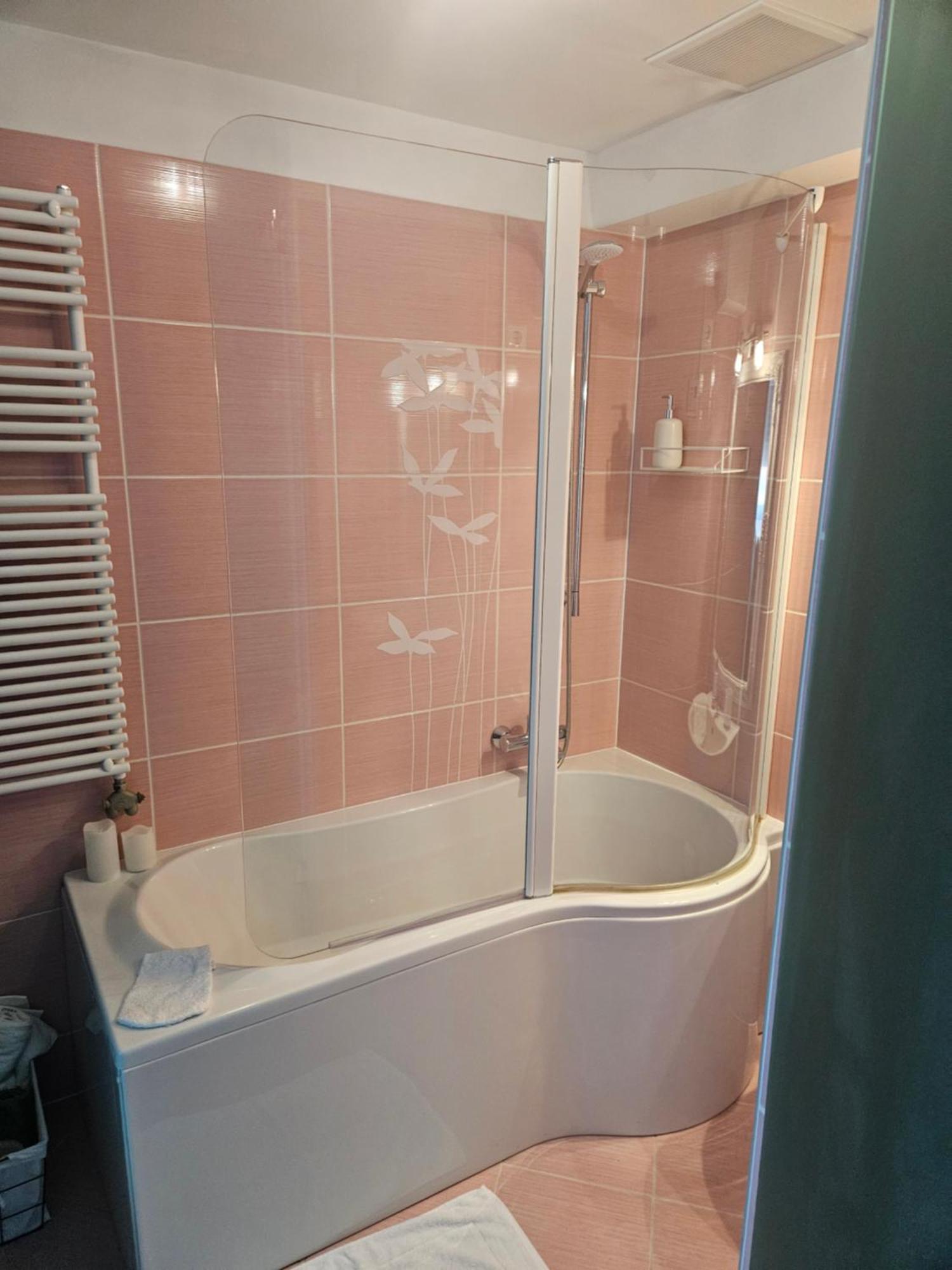 Hellowine Apartman Eğri Dış mekan fotoğraf